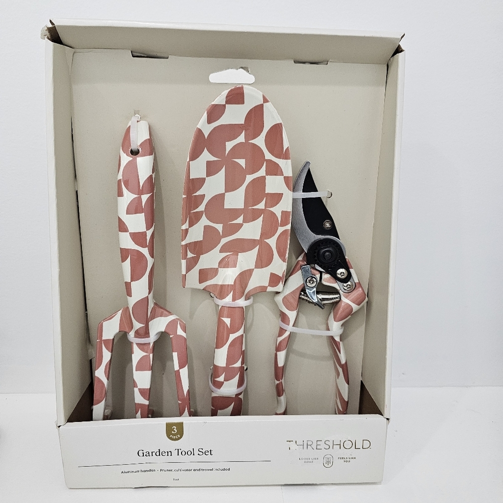 Threshold Pink and White Garden Tool Set